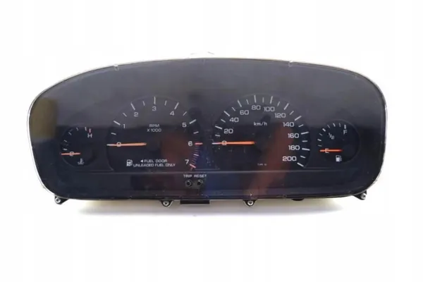 Snelheidsmeter Chrysler Voyager 1995-2000 2.4 150PK P04685624 image 2
