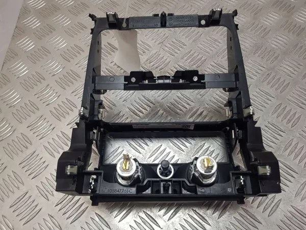 Panel encendedor trasero BMW 9302186 - Usado image 5