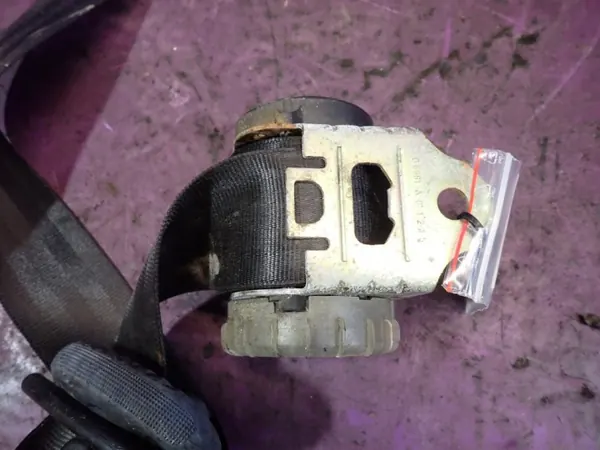 Turvavyö Skoda Fabia I OEM 6Y0857702A Oikea etu image 5