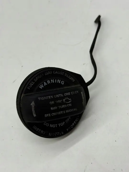 OEM 3C9201553 Polttoainekorkki Audille A8 D4, A6/S6 C7 4.0 TFSI image 2