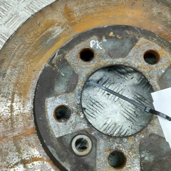 Disco de Freio Dianteiro Esquerdo VW Amarok 3.0L 2H6615301 image 4