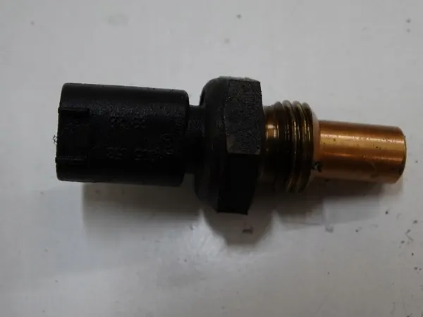 Sensor Temperatura Líquido Refrigerante Mercedes OE A0051532328 image 2