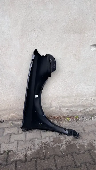 Parafango anteriore sinistro Skoda Octavia, usato, OEM 1U0821105B image 3