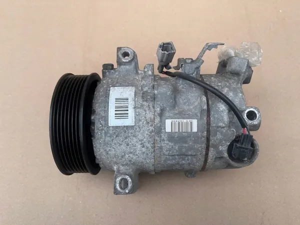 Renault OE 8200958328 Klimakompressor Gebraucht image 2