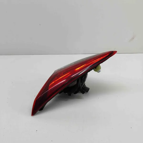 Mazda CX-5 2011 Luz trasera de maletero derecha image 4