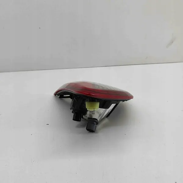 Mazda CX-5 2011 Luz trasera de maletero derecha image 5