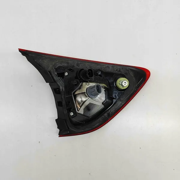 Mazda CX-5 2011 Luz trasera de maletero derecha image 6