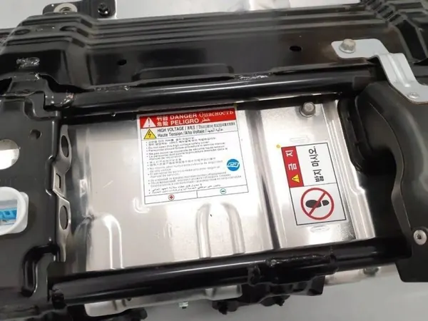 Hyundai Tucson IV Hybride Accu 2021 - 1Ah Gebruikt image 6