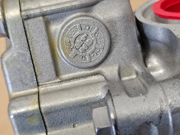 Ilmastointikompressori Volvo XC60 XC90 T8 2025 image 4