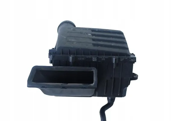 Filtre à air VW Audi d'occasion OEM 5Q0129607AC image 4