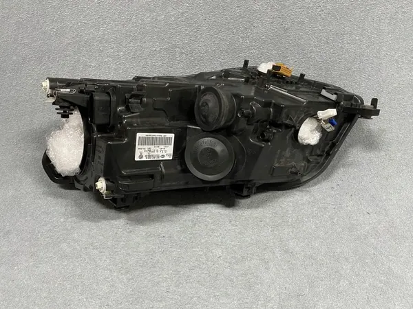 VW CADDY LIFT BI-XENON LED Oikea Ajovalo image 9