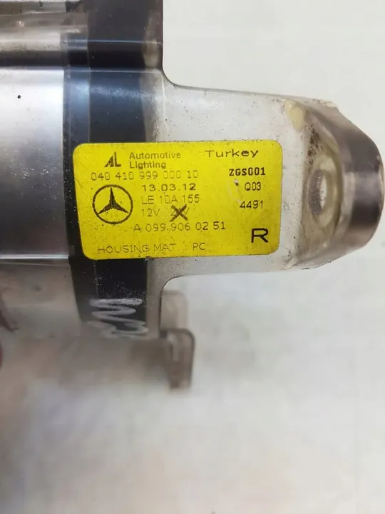 Farol DRL LED Direito W204 W212 GLA CLA 12- A0999060251 image 4