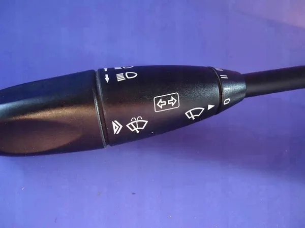 MERCEDES CLK W209 W203 Knipperlichtschakelaar A2035450110 image 2