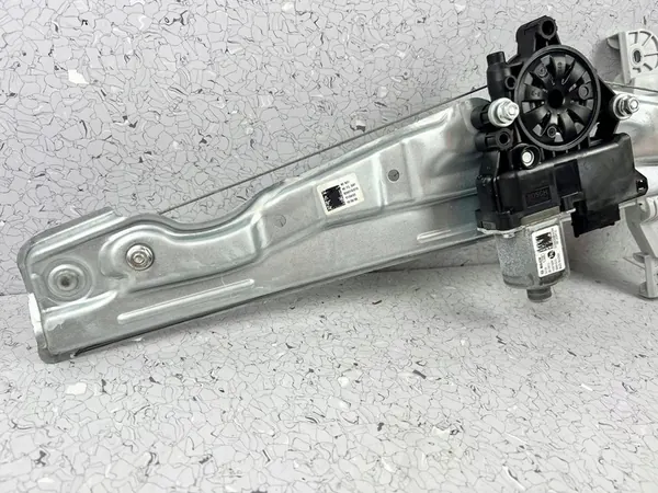 Elevador de vidro dianteiro esquerdo Hyundai Ioniq 5 OEM 82401GI010 image 2