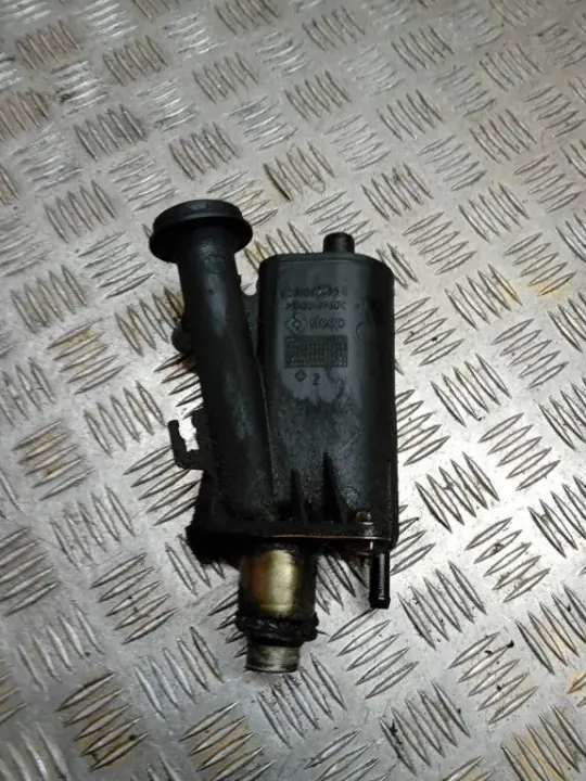 Öljyerin OEM 8200082486 Opel Vivarolle 1.9L image 2