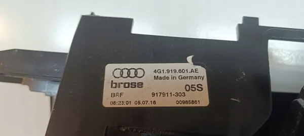 Audi Ventilador Ecrã OEM 4G1919601AE Usado image 7