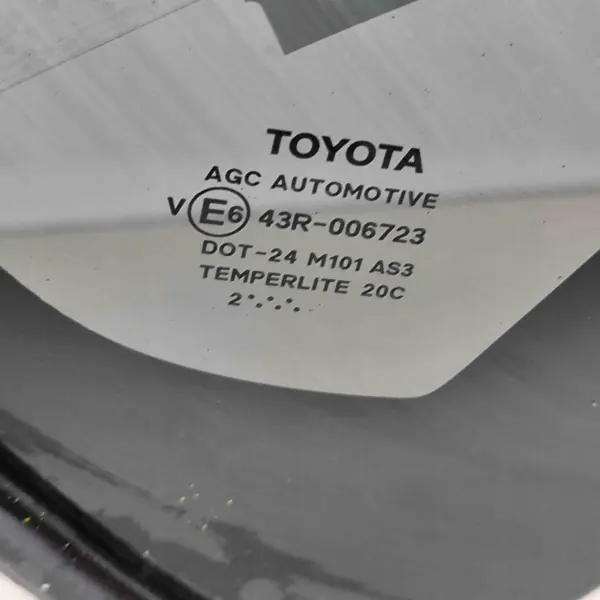 Ventana trasera derecha OEM 43R006723 para Toyota Auris image 6