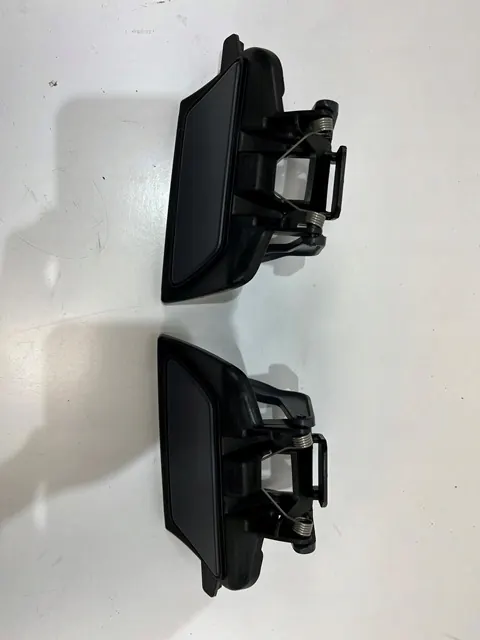 Tapa de boquilla de lavado derecha MERCEDES ML164 OEM image 2