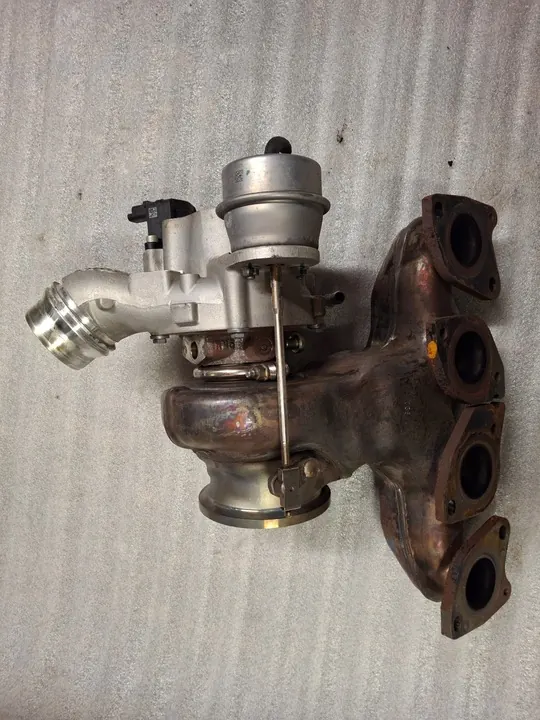 Turbo para Volvo V40 V60 S60 V70 S80 31441692 image 2