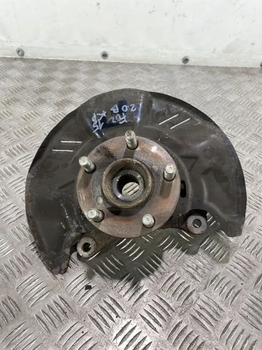 Subaru Forester etupyörän navan OEM FBZ20703 image 2
