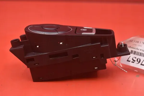 Bouton de levier de frein à main 93766-3Z000 Hyundai i40 VF 11-15 image 6