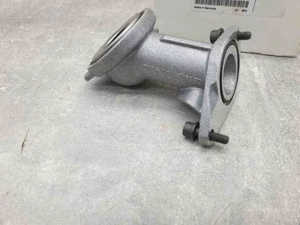 Pompe à huile BMW 5 GRAN TURISMO (F07) 4.4L 2011 11417572479 image 4