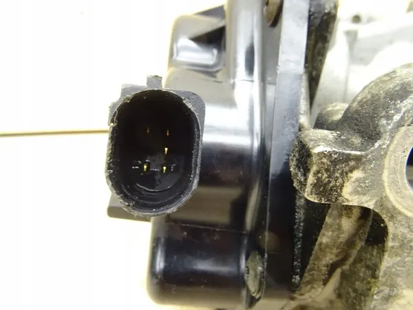 EGR-venttiili AUDI VW SKODA 03L-131-512-CB image 4