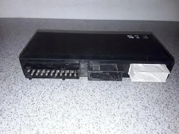 BMW Comfortmodule OEM 65358352057 voor 5-serie E39 image 2