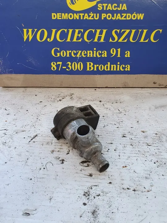 Tyhjäkäynnin säätöventtiili Audi A4 S4 B5 1998 034133455B image 4