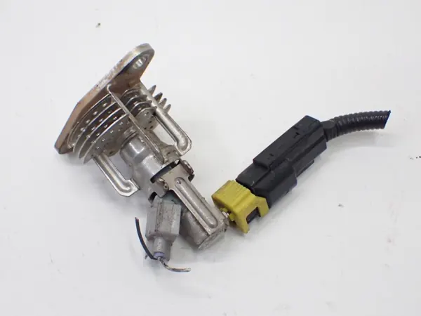 Inyector AdBlue Toyota OEM WTRYSK WTRYSKIWACZ ADBLUE image 3
