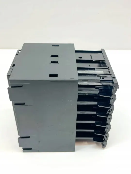 CD-vaihtaja OEM A1298100430 Mercedes-Benz SL R129:lle image 4