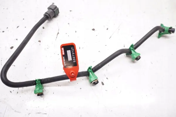 Conduto de combustível OEM D4162T para Volvo S40 V50 image 3