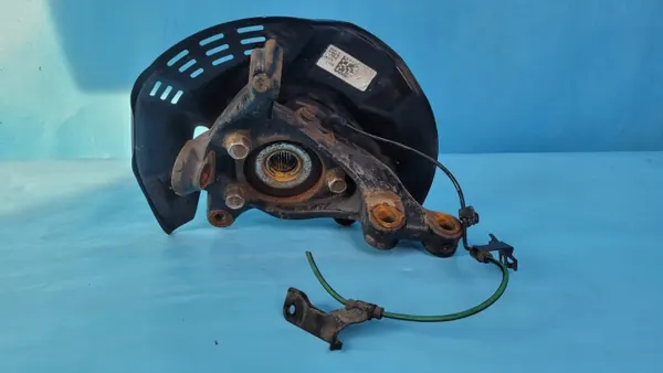 Suzuki SWACE 1.8 Hybrid 21r Cubo Dianteiro Esquerdo OEM image 3