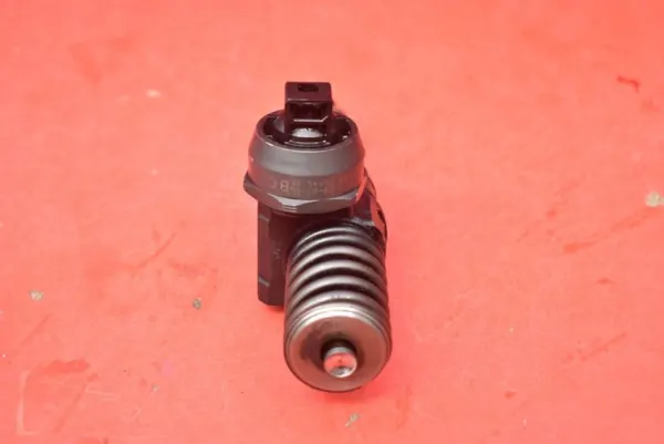 Ruiskutus OEM 038130073AJ VW Passat B5 1.9 TDI:lle image 5