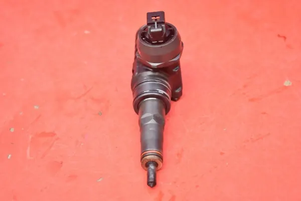 Ruiskutus OEM 038130073AJ VW Passat B5 1.9 TDI:lle image 6