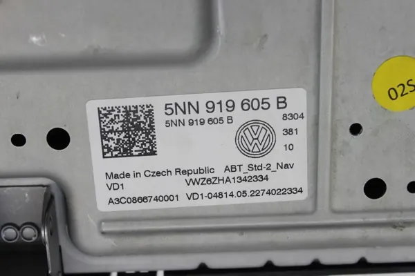 VW TIGUAN Navigationsbildschirm OEM 5NN919605B - Gebraucht image 5