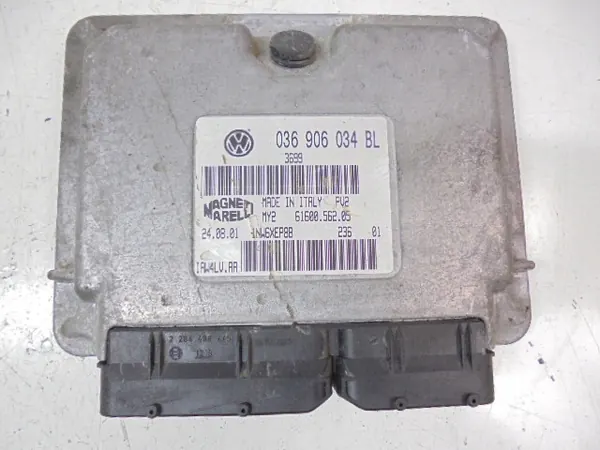 Computadora Motor Skoda OEM 036906034BL - Usado image 2