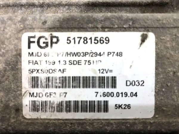 Ordinateur de moteur Fiat Grande Punto 1.3 75CV ECU 51781569 image 5