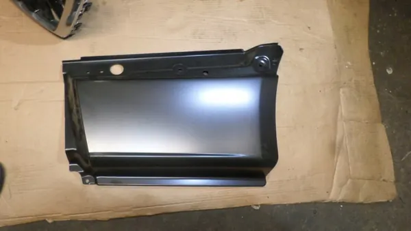 Parafuso traseiro direito peça de reparação para Sprinter A907 OEM image 1