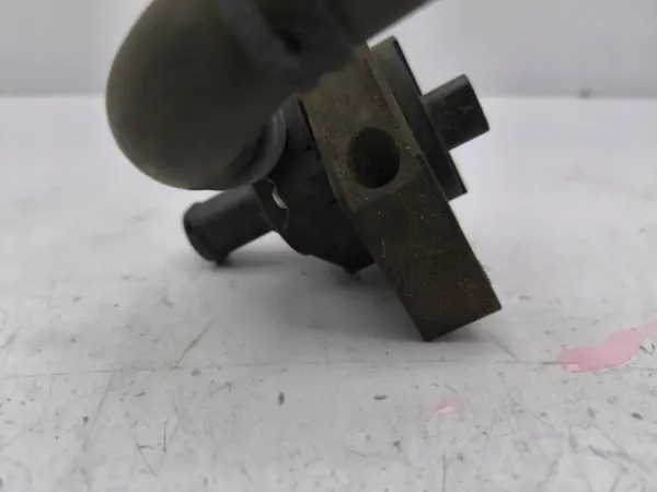 Waterpomp Audi A3 8V 1.6 TDI OEM 5Q0965567 image 3