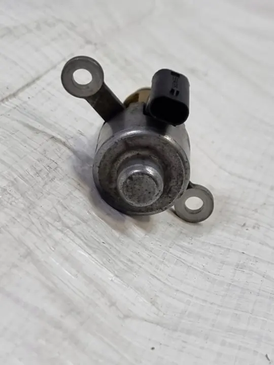 Öljynpainetunnistin OEM 55491643 Opel 1.6 CDTI:lle image 3