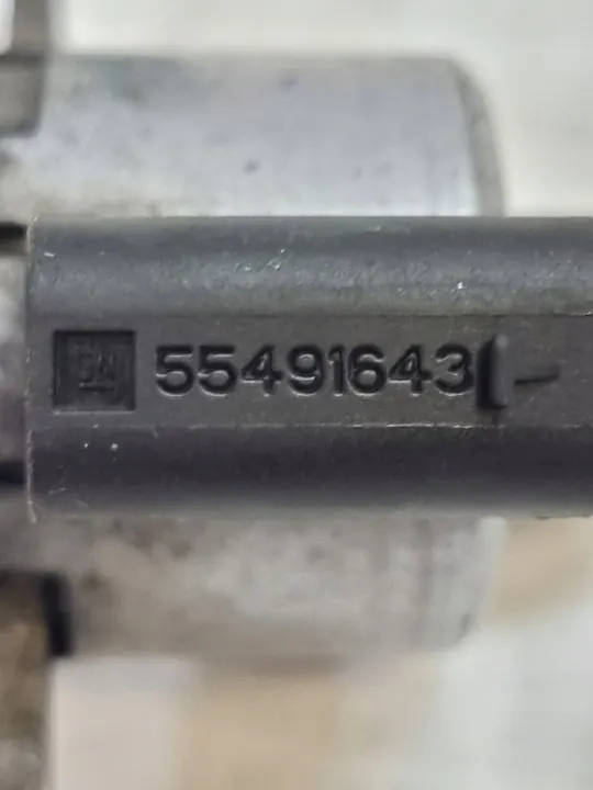 Öljynpainetunnistin OEM 55491643 Opel 1.6 CDTI:lle image 4