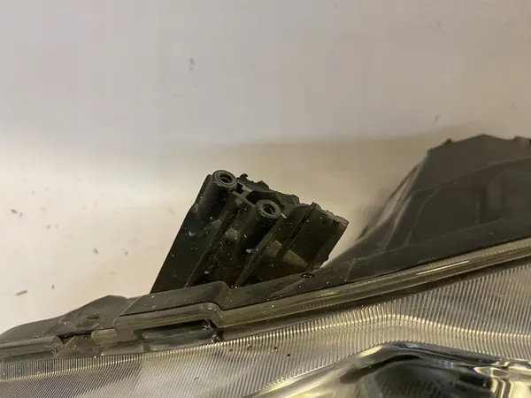 Farol dianteiro esquerdo Seat Ibiza IV 6J1941005D image 5