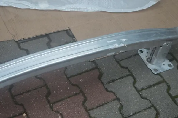 Renault Scenic II Etupuskuri OEM 8200534771 image 3