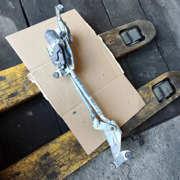 Mitsubishi ASX Frontscheibenwischer-Mechanismus OEM 159300-1052 image 2