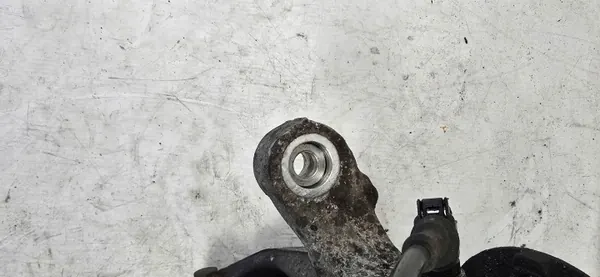 Höger framstyrknoge OEM R8K0407258 för Audi image 5