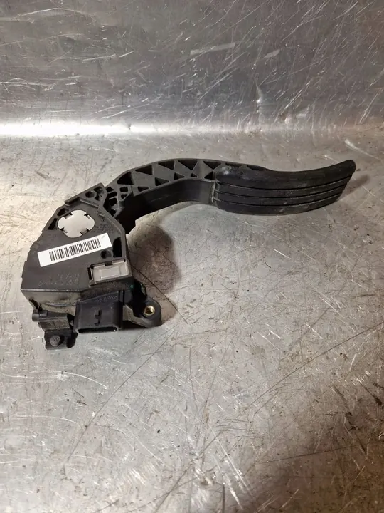 Nissan NV300 2018 Gaspedal image 2