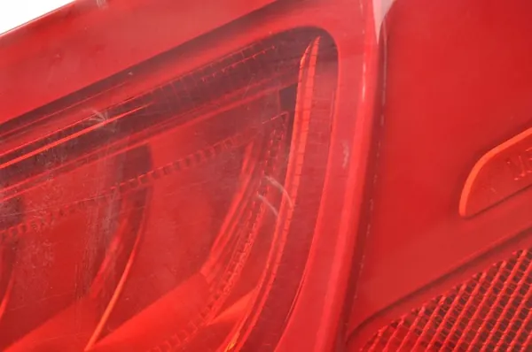 MERCEDES CLA W117 Luz Trasera Derecha A1179060601 image 8