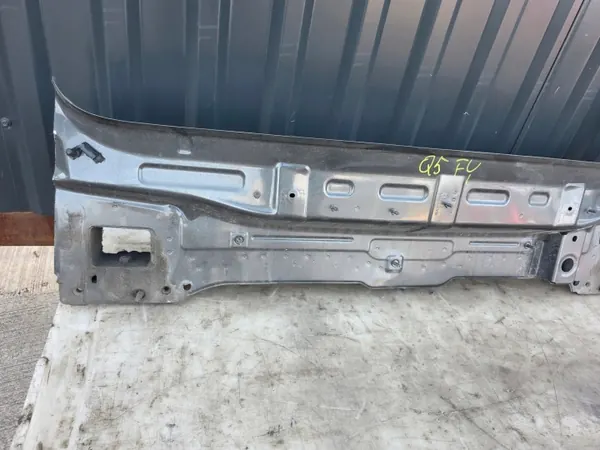 Hinterer Riemenviertel OEM Audi Q5 FY 80A - Gebraucht image 3