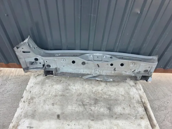 Hinterer Riemenviertel OEM Audi Q5 FY 80A - Gebraucht image 4